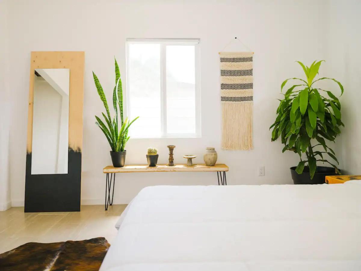 The Zen - Outdoor Shower, Gas Fireplace, Walkable To Shops & Restaurants Joshua Tree Exterior foto